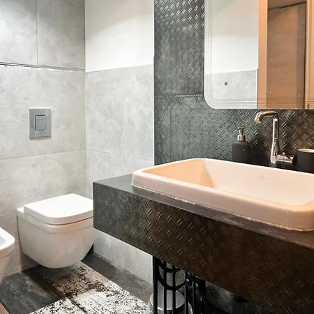 Apartamento Domusmi Fontanelli 17 *