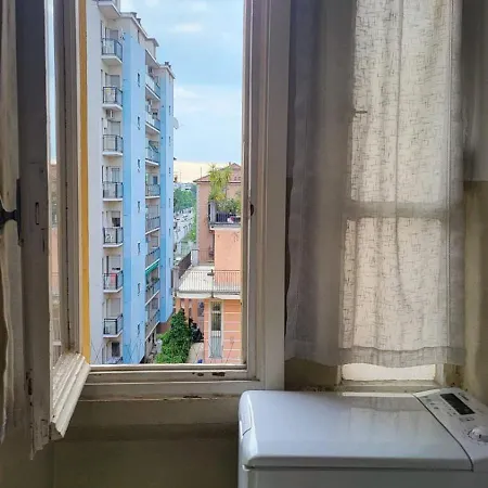 Bocconi Con Balcone Collection Appartement Milaan