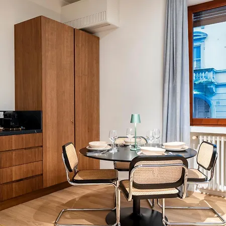 Tantardini House Near Navigli-bocconi Apartment Mailand