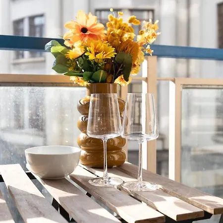 Duomo-navigli 8 Min Walk - With Terrace * Milano
