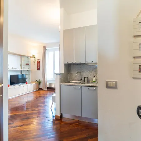 Appartement Duomo-bocconi-navigli Area, Elegant & Peaceful Retreat