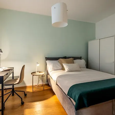 Duomo-sempione, Luxury With Balcony - M5 Milánó