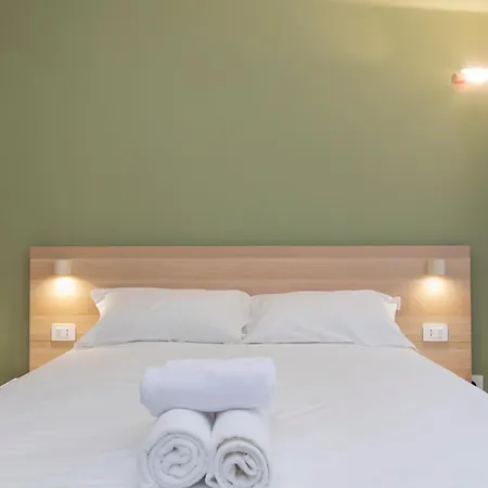 I-host - Ripamonti 190 * Milan