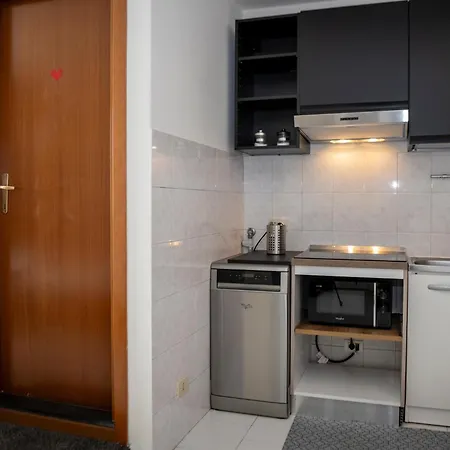 Appartamento Design Near Porta Venezia - M1 To Duomo Milano