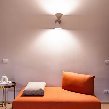 Homing - Tortona 19 Apartman *