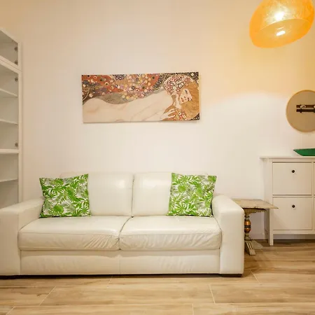 Tanaro Quiet One Bedroom By Halldis *