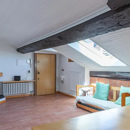 Lejlighed Design In Legno & Atmosfera Calda Bilocale 20m Dai Navigli Milano