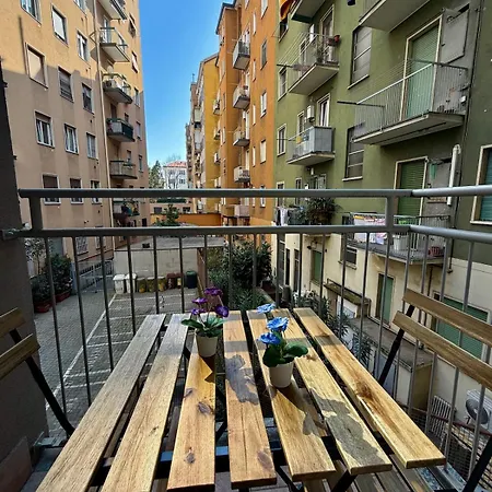 Cozy Navigli House Lägenhet