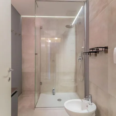 Duomo - New Bright ミラノ