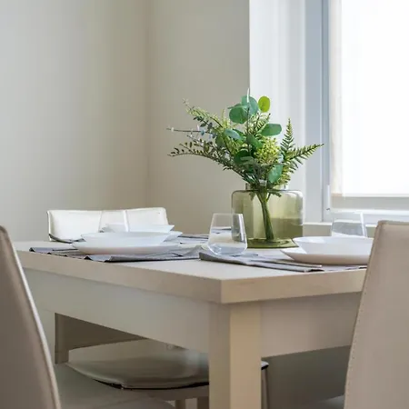 Stayeasy Santa Sofia 8-c - Duomo 2br Design Flat شقة *