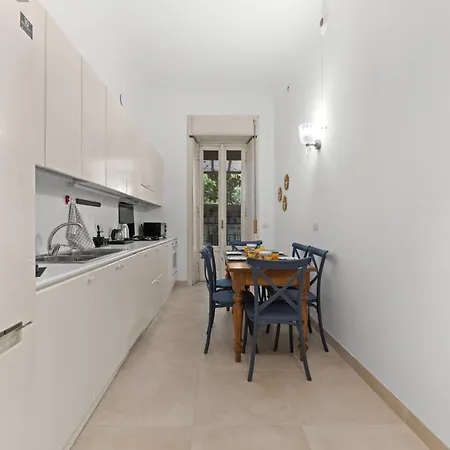 Duomo Center Linate Luxury With Sauna Apartamento *