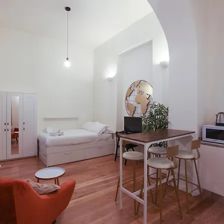 Appartement Minimal & Cozy Near Duomo Milan