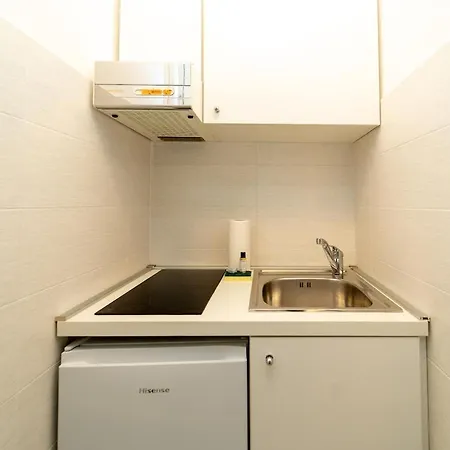 Comfortable And Bright In Marghera Milano