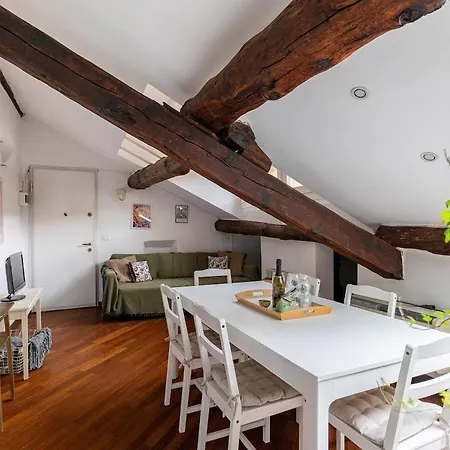 Elegante Mansarda Tra Navigli E Via Tortona * 米兰