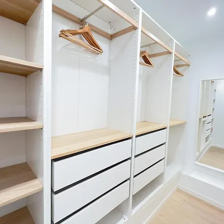 Apartamento The Boutique Houses - San Siro With Private Parking - Bande Nere M1 Metro Direct To Duomo- Apartments Milan City Center