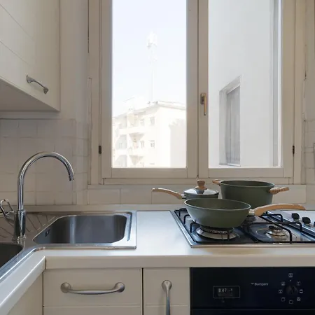 Missori Via Torino Trilocale Nel Cuore Di Apartment