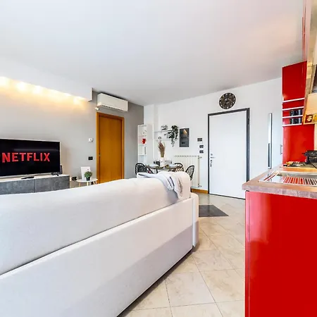 דירה Santa Giulia Bright With 2 Terraces מילאנו