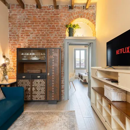 Charm Two-room Bocconi Navigli Darsena 아파트