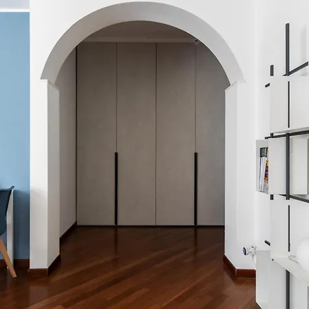 Bilocale Accogliente E Completo In Via Stilicone