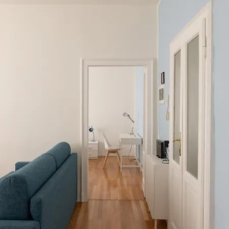 Charming 4 Person Navigli District - Mirable Pm Milano