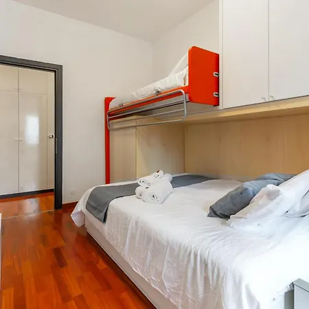 New Near Station 3 Bedroom Appartamento *