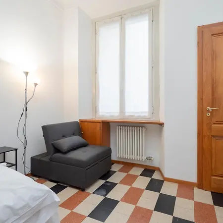 I-host - Vallarsa 22 Appartamento Milano