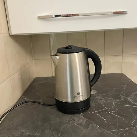 Duo Living, Spacious Comfortable 5 Minutes From Lancetti