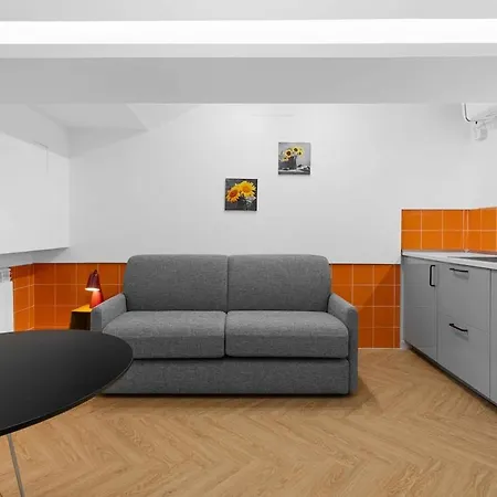 Apartment San Carlo & San Siro 1 The Sunflowers Milan