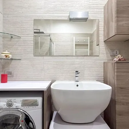 Family 2br With Balcony, Near Metro *