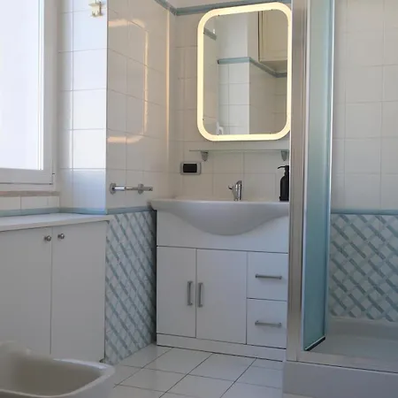 Rooftop Suello 9 - Terrazza Privata A *