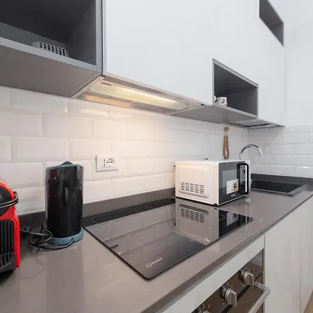 Appartement Bocconi White *