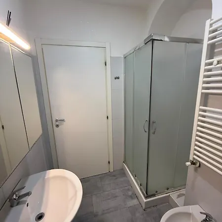 A 3 Minuti Dalla Linea Gialla Repubblica Apartmán *