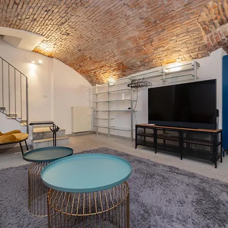 Comodo E Confortevole Loft A Due Passi Dal Duomo Di E I Navigli Lägenhet Milano