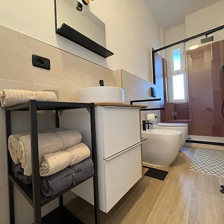 Linate Airport Easy *