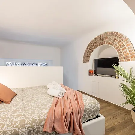 Buonarroti Loft - 10min From Duomo * ميلان