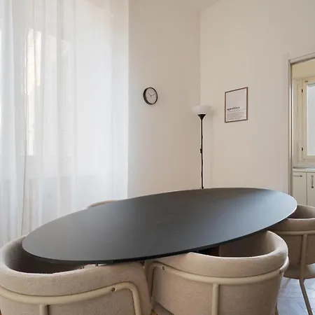 Missori Via Torino Trilocale Nel Cuore Di Apartamento