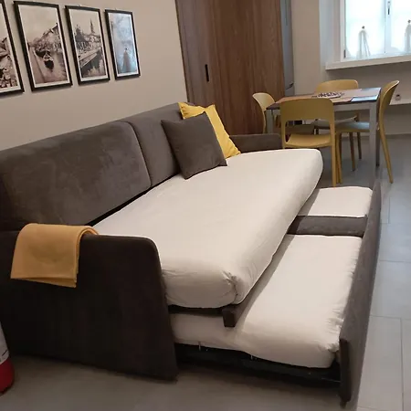 La Finestra Sul Naviglio Grande * Mailand