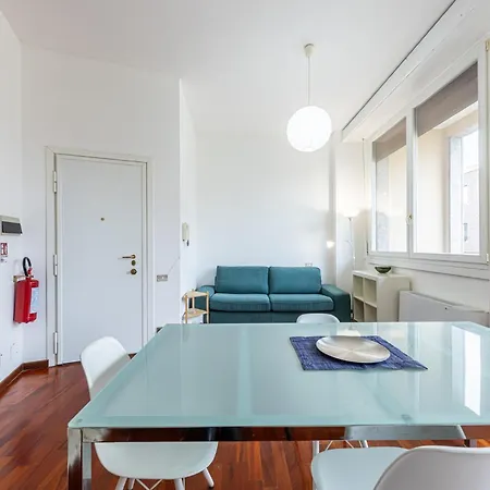 Vetra - Luminoso Vicino Al Duomo Apartment *