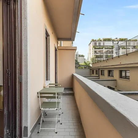 Apartment Rosenhome 2 - Vercelli - San Siro - Ippodromo - De Angeli