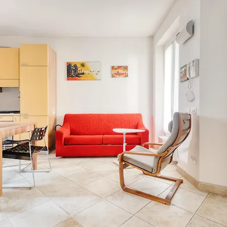 Hostmate - - Plinio - Citta Studi Апартаменты *