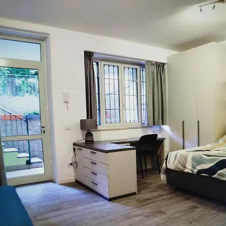 Alejio Duomo 2 * Milano