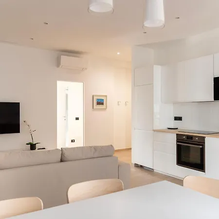 Youhosty - Savona 94 Blu Apartment Milan