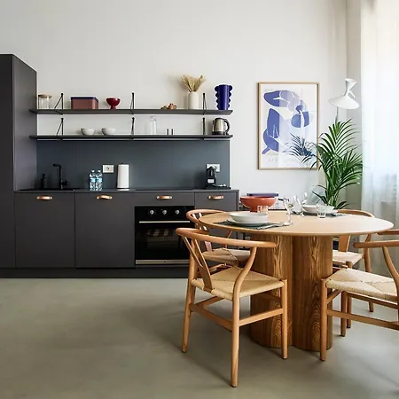Architect-designed Flat - Lambrate Apartmán *