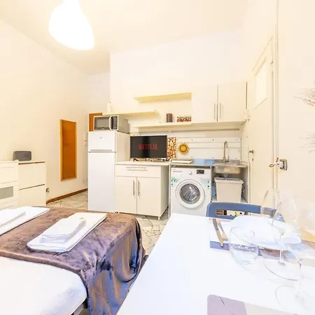 Brera - 10 Min From The Duomo, Shops, Restaurants * Милан