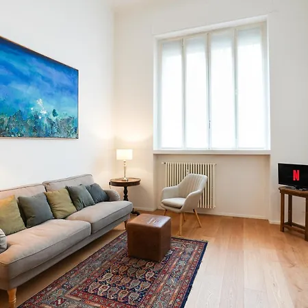 Ampere House Apartmán *