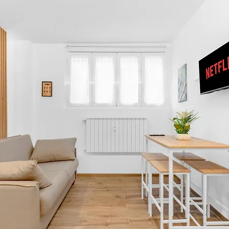 -duomo- Navigli- Master Loft ميلان