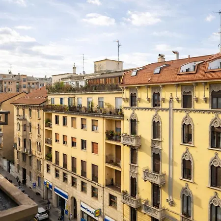 Bright Floor Flat With Balconies & Ac - Loreto & Porta Venezia Apartamento *