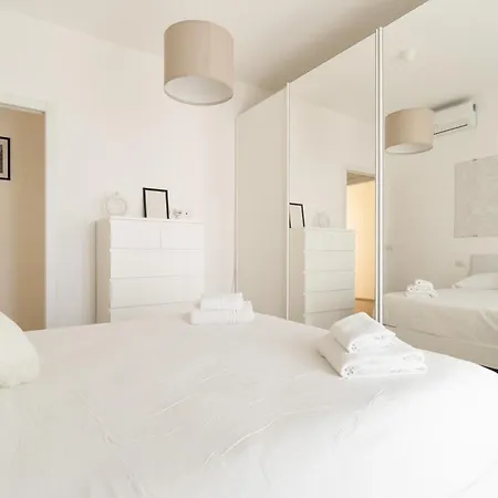 Guesthost - Spacious Balcony X6 아파트 *