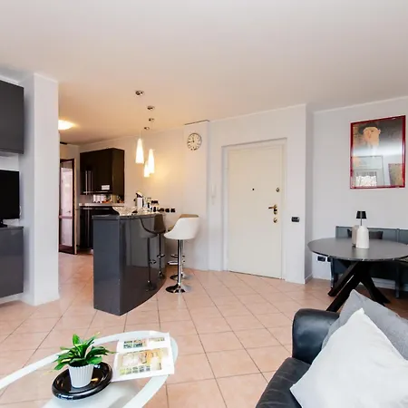 Vivimihome-norico 2 Bedrooms 1 Bathroom With Balcony Lejlighed Milano