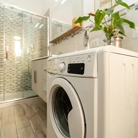 Large Modern With Wifi And Ac Apartment *